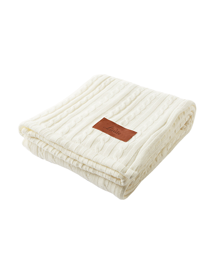 Cable Knit Sherpa Throw